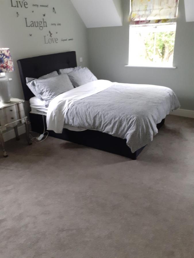 Bedroom No 3 Garden View Nobber المظهر الخارجي الصورة