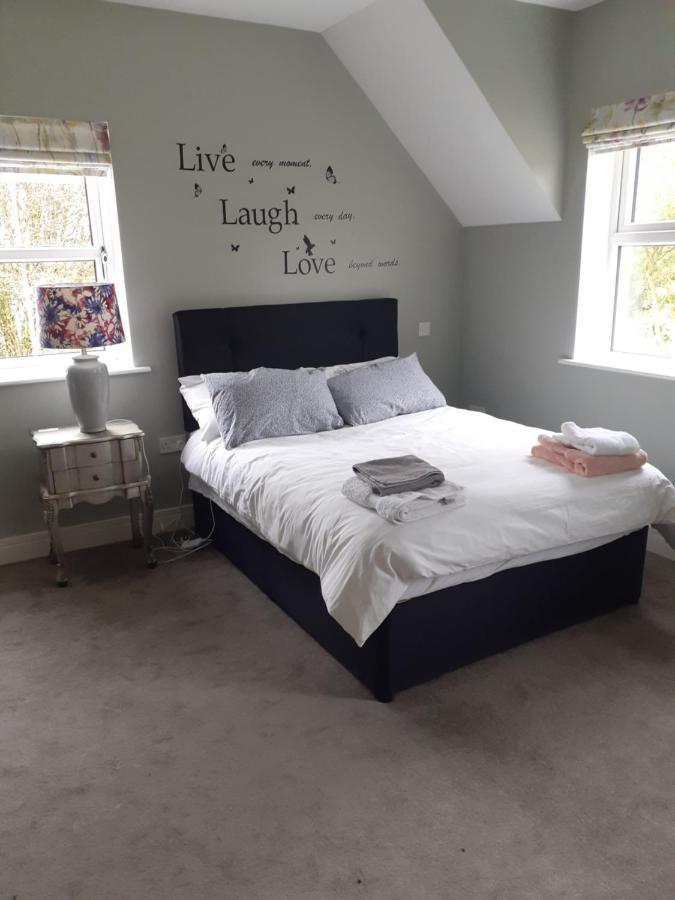 Bedroom No 3 Garden View Nobber المظهر الخارجي الصورة